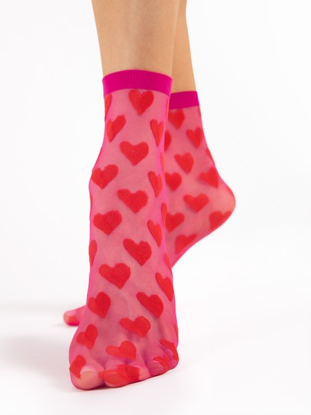 Fiore - 20 denier large heart pattern ankle socks